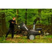 Hahn & Sohn Cedrus R13 - profesionálny prívesný drvič konárov s benzínovým motorom Loncin 18 kW náhled
