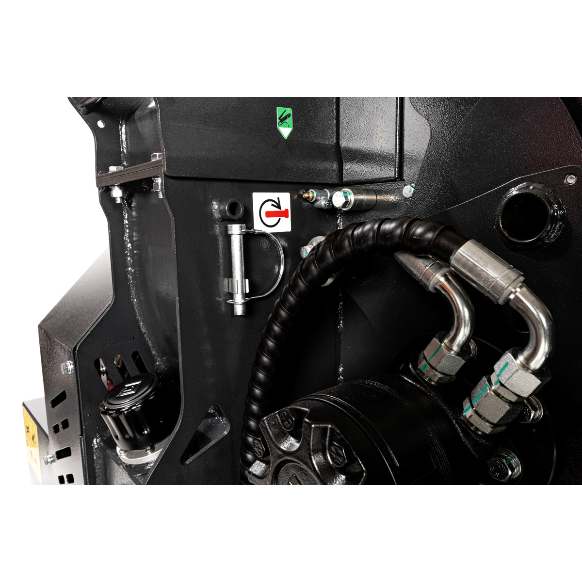 Hahn & Sohn Cedrus RBD16 - profesionálny bubnový drvič konárov s hydraulickým podávačom a prívesom kategórie B Náhľad