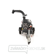 Hahn & Sohn Cedrus RBD16 - profesionálny bubnový drvič konárov s hydraulickým podávačom a prívesom kategórie B náhled