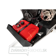 Hahn & Sohn Cedrus RBD16 - profesionálny bubnový drvič konárov s hydraulickým podávačom a prívesom kategórie B náhled