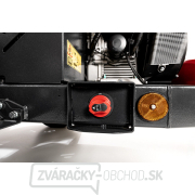 Hahn & Sohn Cedrus RBD16 - profesionálny bubnový drvič konárov s hydraulickým podávačom a prívesom kategórie B náhled