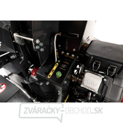 Hahn & Sohn Cedrus RBD16 - profesionálny bubnový drvič konárov s hydraulickým podávačom a prívesom kategórie B náhled