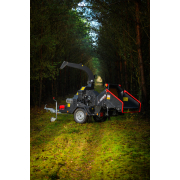 Hahn & Sohn Cedrus RBD16 - profesionálny bubnový drvič konárov s hydraulickým podávačom a prívesom kategórie B náhled