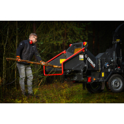 Hahn & Sohn Cedrus RBD16 - profesionálny bubnový drvič konárov s hydraulickým podávačom a prívesom kategórie B náhled