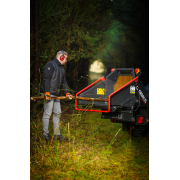 Hahn & Sohn Cedrus RBD16 - profesionálny bubnový drvič konárov s hydraulickým podávačom a prívesom kategórie B náhled
