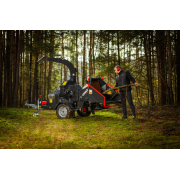 Hahn & Sohn Cedrus RBD16 - profesionálny bubnový drvič konárov s hydraulickým podávačom a prívesom kategórie B náhled