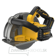 184mm kotúčová píla DeWALT na rezanie kovov s bezuhlíkovým motorom 18V XR - 2 x akumulátor POWERSTACK s kapacitou 5 Ah náhled