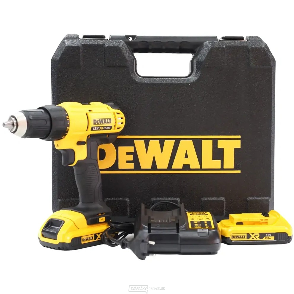 Aku kompaktná vŕtačka Dewalt DCD771D2 