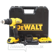 Aku kompaktná vŕtačka Dewalt DCD771D2  gallery main image
