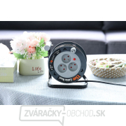 Solight predlžovací prívod na bubne 15m, 3 zásuvky, čierny kábel, 3x 1,0mm2 náhled