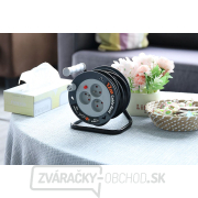 Solight predlžovací prívod na bubne 12m, 3 zásuvky, čierny kábel, 3x 1,5mm2 náhled