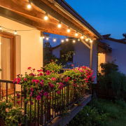 Solight LED vonkajšia balkónová reťaz s žiarovkami, 10 žiaroviek, 5m+3m, 500lm, teplá biela Náhľad