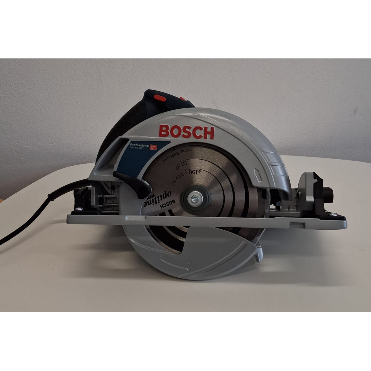 BOSCH Ručná okružná píla GKS65GCE (Bazár)