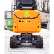 Minibager Baugarden BG1210.02 Kubota, lyžica 400mm, pridržiavací palec Náhľad