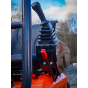 Minibager Baugarden BG1260.12 CX PRO II Kubota, lyžica 400mm, pridržiavací palec náhled