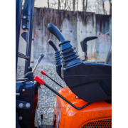 Minibager Baugarden BG1260.12 CX PRO II Kubota, lyžica 400mm, pridržiavací palec náhled