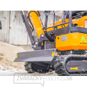 Minibager Baugarden BG1700.01 Kubota, lyžica 400mm, Hydraulický pridržiavací palec Náhľad
