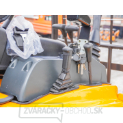 Minibager Baugarden BG1700.01 Kubota, lyžica 400mm, Hydraulický pridržiavací palec náhled