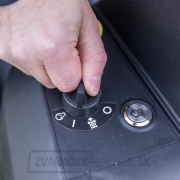 Scheppach TMR 452-98H-RD trávny traktor 98 cm so zadným vyhadzovaním a hydrostatickou prevodovkou náhled