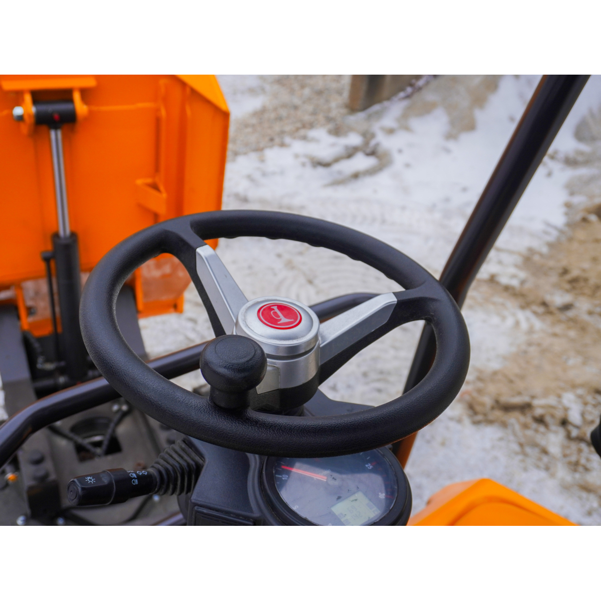 Kolesový kĺbový minidumper BGKD1500 Kubota Náhľad