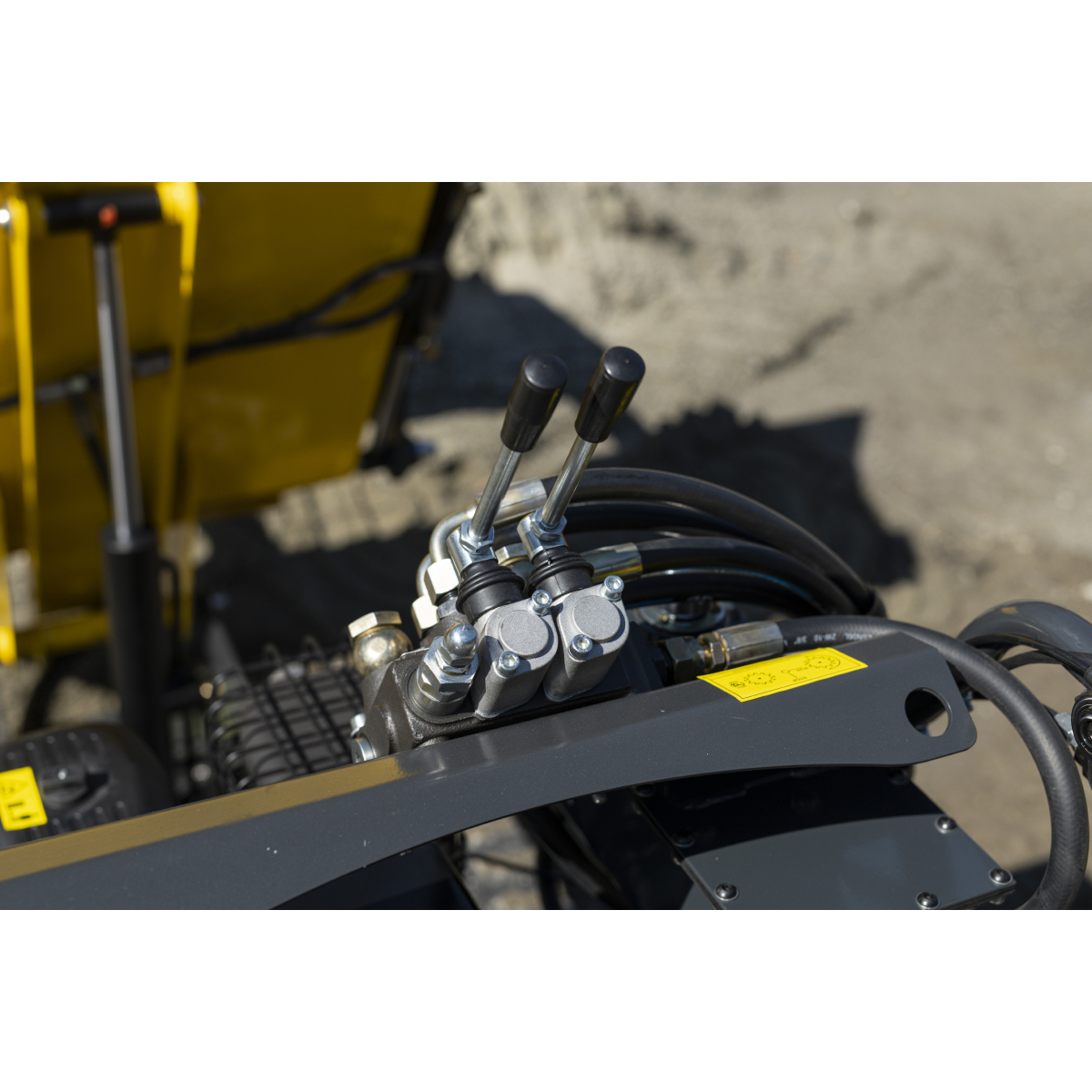 Minidumper pásový BAUGARDEN BGCH5630S Briggs&Stratton e-start Náhľad