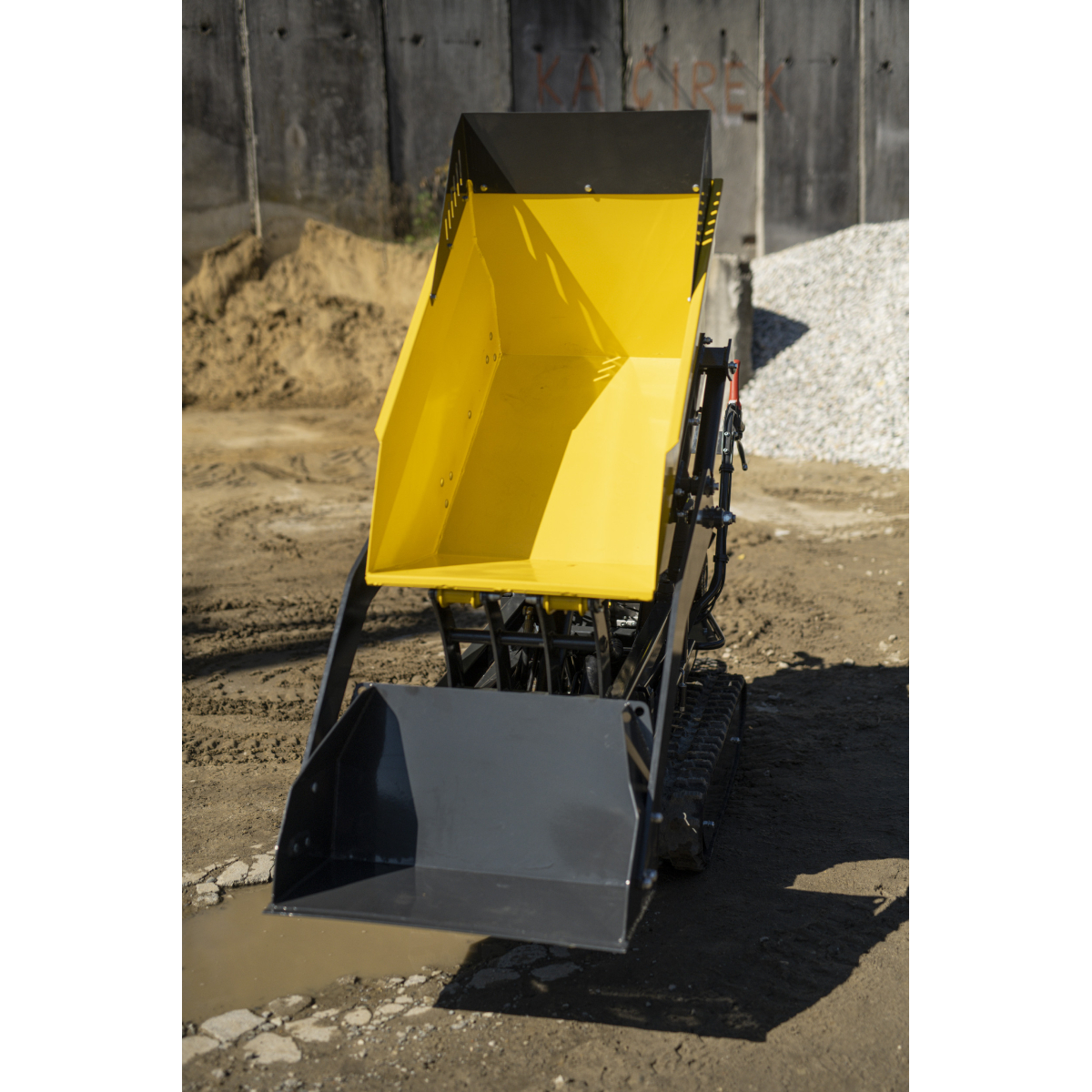 Pásový mini dumper BAUGARDEN BGCH5630HTS Náhľad