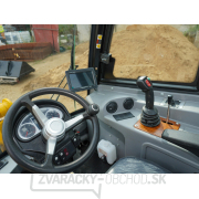 Kolesový nakladač BAUGARDEN BGKN12CAB + lyžica 1480mm + hydroupinák náhled