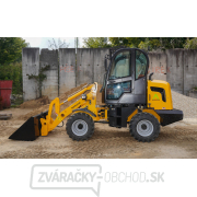 Kolesový nakladač BAUGARDEN BGKN12CAB + lyžica 1480mm + hydroupinák gallery main image
