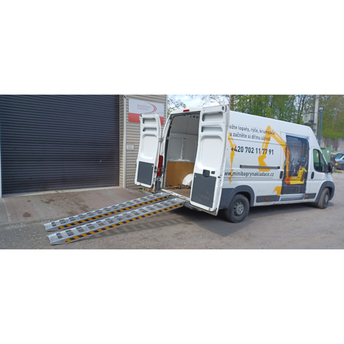 E-shop BAUGARDEN nájazdy duralové 2500mm/2000kg, 2ks 8010NAL25002000