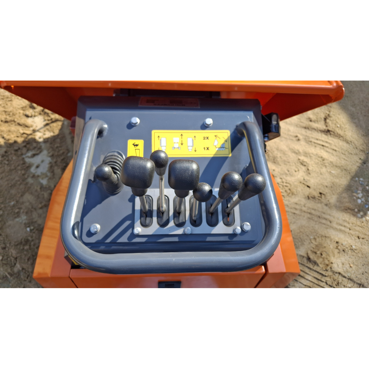 Pásový minidumper BGHDCX600HTS B Náhľad